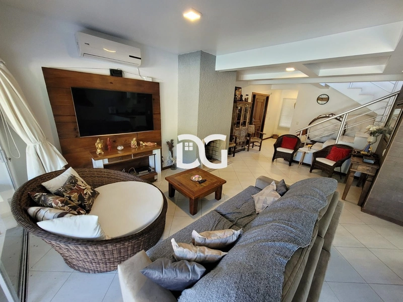 Casa deslumbrante com quiosque e deck a beira do rio: 7ª foto da galeria de imagens do imóvel