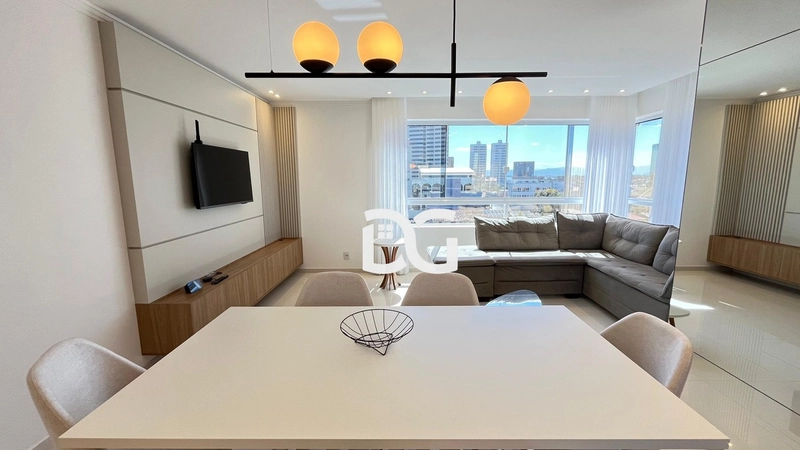 Apartamento espaçoso e aconchegante, composto por 3 dormitórios: 8ª foto da galeria de imagens do imóvel