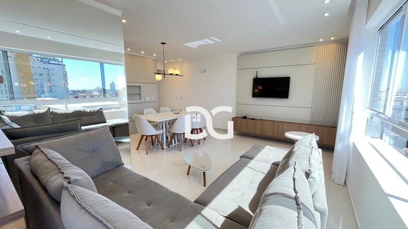 Apartamento espaçoso e aconchegante, composto por 3 dormitórios: 3ª foto da galeria de imagens do imóvel