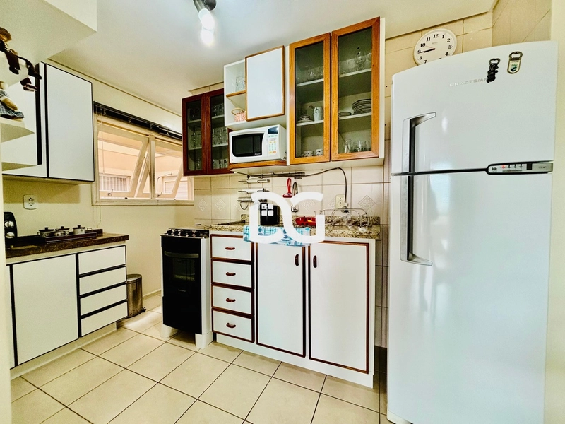 Apartamento aconchegante, ideal para quem busca praticidade e conforto: 13ª foto da galeria de imagens do imóvel