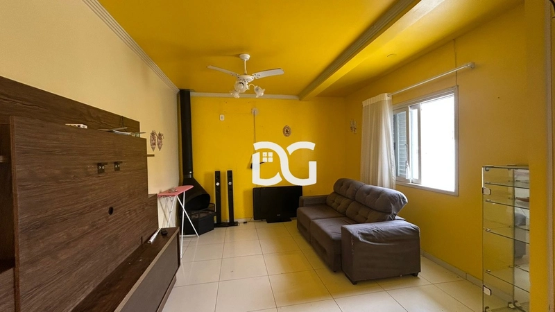 Casa composta de 2 dormitórios: 6ª foto da galeria de imagens do imóvel