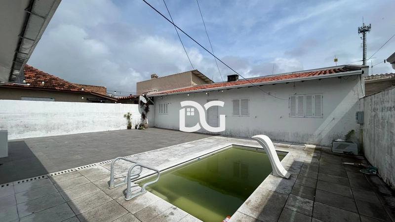 Casa composta de 2 dormitórios: 16ª foto da galeria de imagens do imóvel
