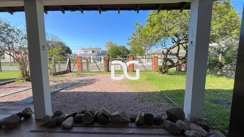 Casa 3 dormitorios: 6ª foto da galeria de imagens do imóvel