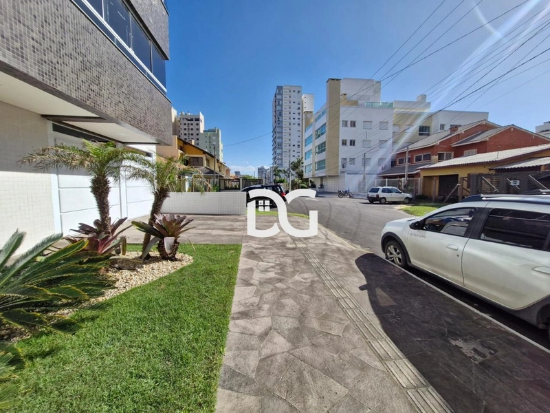 Perfeito para quem busca um espaço moderno, bem localizado: 2ª foto da galeria de imagens do imóvel