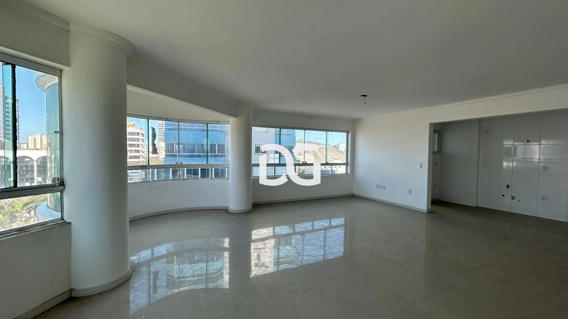 3 dormitórios e 2 vagas de garagem na Avenida da Igreja: 8ª foto da galeria de imagens do imóvel