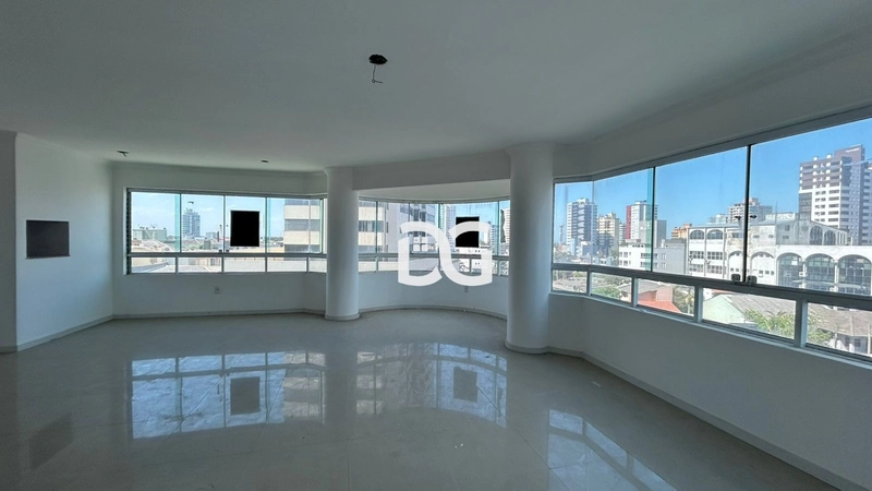 3 dormitórios e 2 vagas de garagem na Avenida da Igreja: 1ª foto da galeria de imagens do imóvel