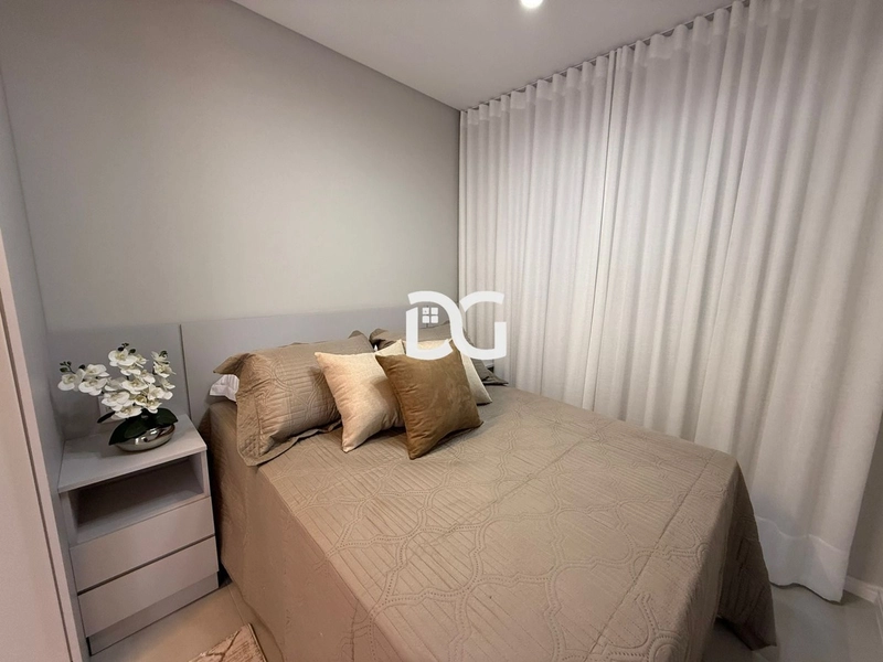 Apartamento mobiliado e decorado com excelente bom gosto: 12ª foto da galeria de imagens do imóvel