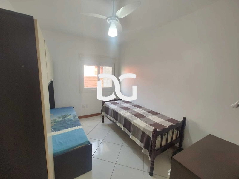 SOBRADO DUPLEX A PASSOS DO MAR EM TRAMANDAÍ: 9ª foto da galeria de imagens do imóvel