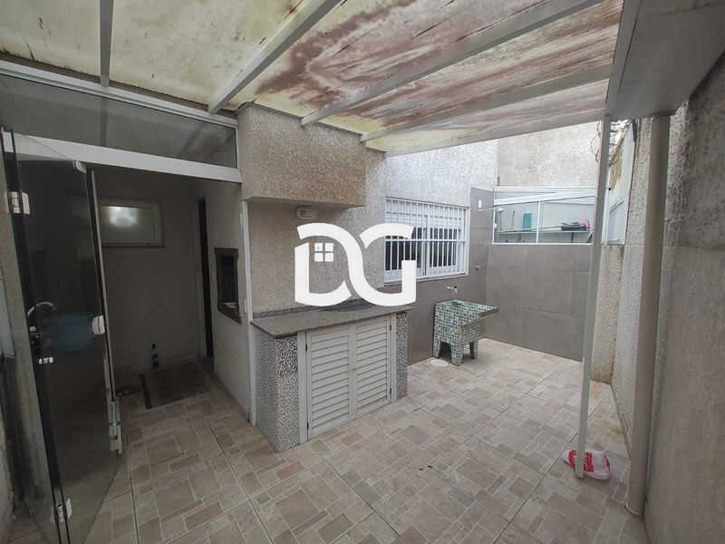 SOBRADO DUPLEX A PASSOS DO MAR EM TRAMANDAÍ: 7ª foto da galeria de imagens do imóvel