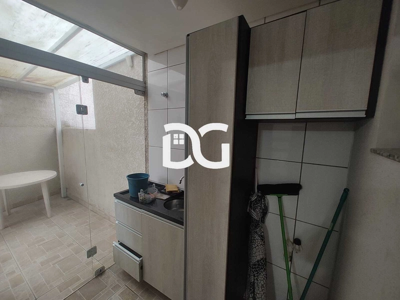 SOBRADO DUPLEX A PASSOS DO MAR EM TRAMANDAÍ: 8ª foto da galeria de imagens do imóvel