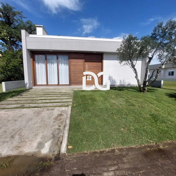 CASA A VENDA NO CONDOMINIO MARÍTIMO EM TRAMANDAÍ