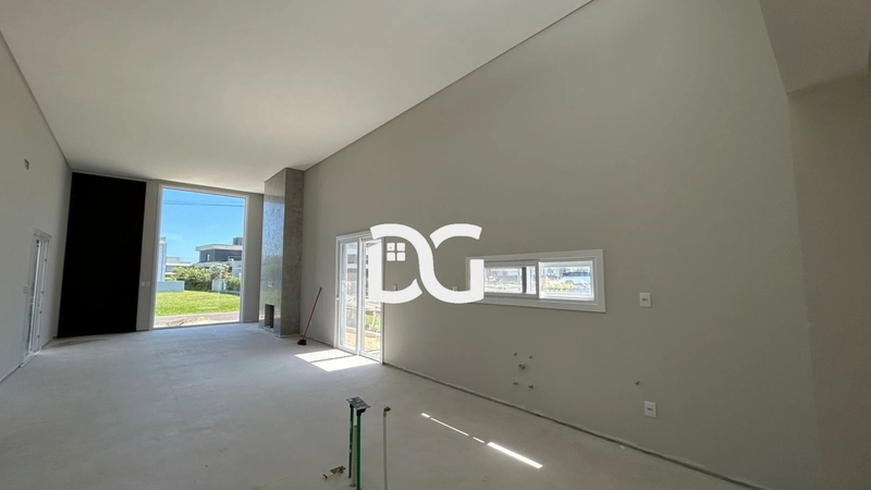 CASA NOVA NO CONDOMÍNIO MARÍTIMO EM TRAMANDAÍ: 2ª foto da galeria de imagens do imóvel