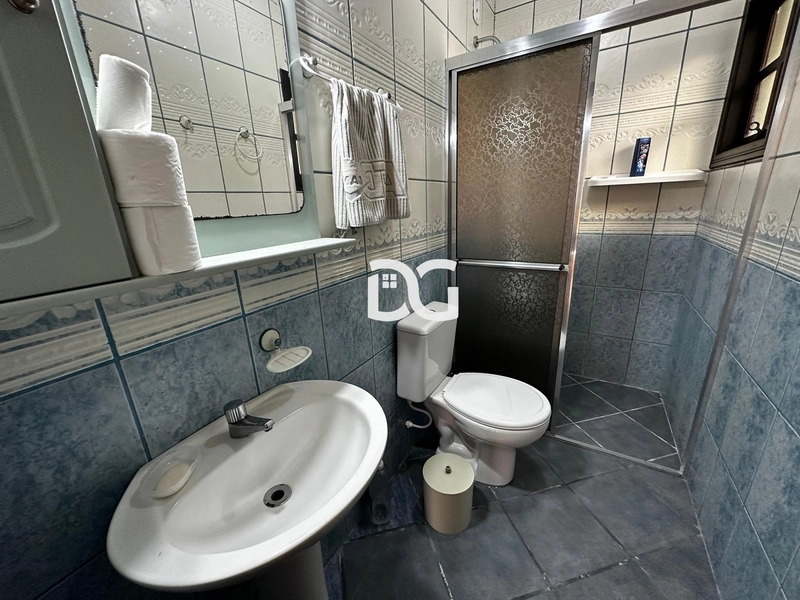 Lindo sobrado mobiliado, composto por 3 dormitórios a 1 quadra do mar: 19ª foto da galeria de imagens do imóvel