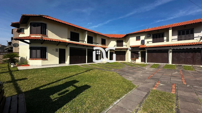 Lindo sobrado mobiliado, composto por 3 dormitórios a 1 quadra do mar: 4ª foto da galeria de imagens do imóvel