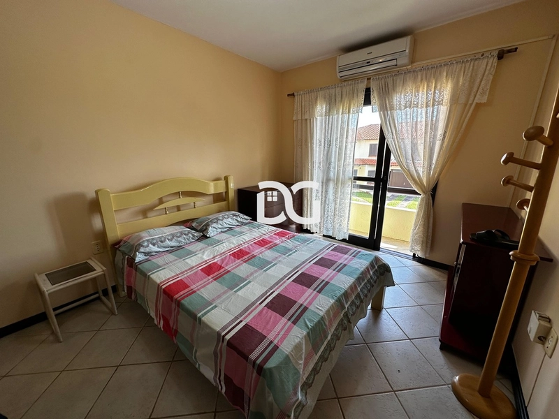 Lindo sobrado mobiliado, composto por 3 dormitórios a 1 quadra do mar: 15ª foto da galeria de imagens do imóvel