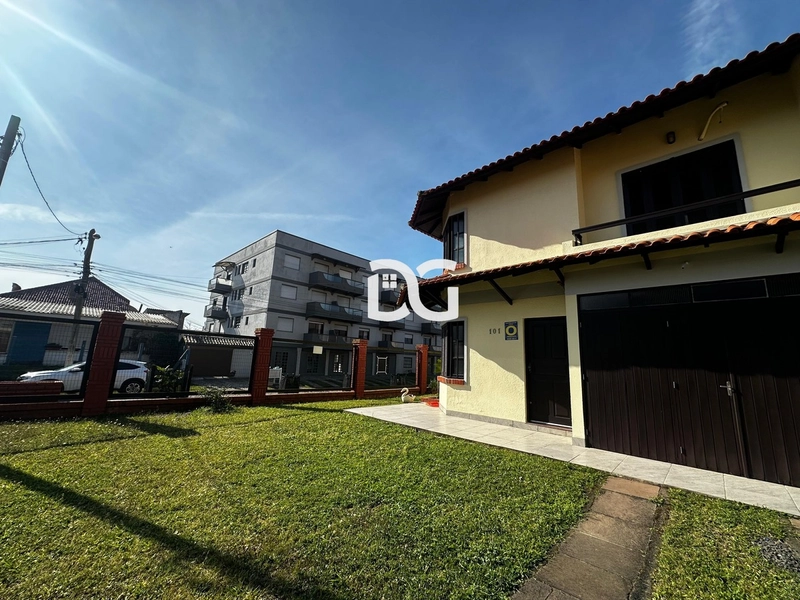 Lindo sobrado mobiliado, composto por 3 dormitórios a 1 quadra do mar: 5ª foto da galeria de imagens do imóvel