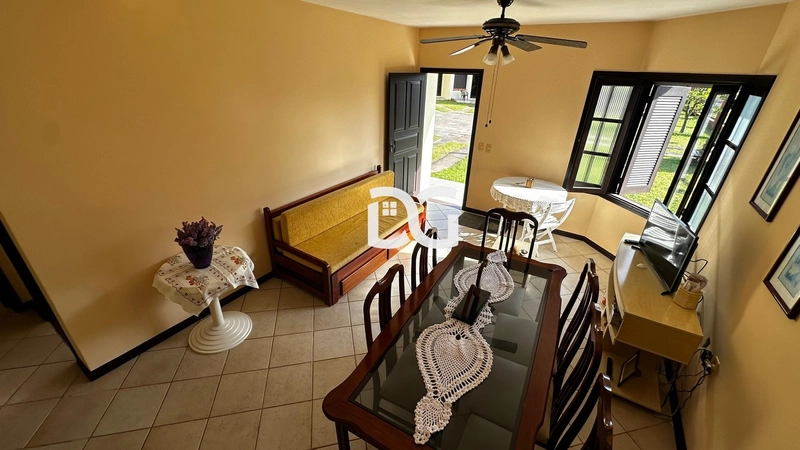 Lindo sobrado mobiliado, composto por 3 dormitórios a 1 quadra do mar: 9ª foto da galeria de imagens do imóvel