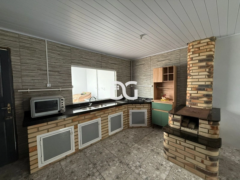 Residência composta por 03 dormitórios, sala de estar e jantar: 7ª foto da galeria de imagens do imóvel