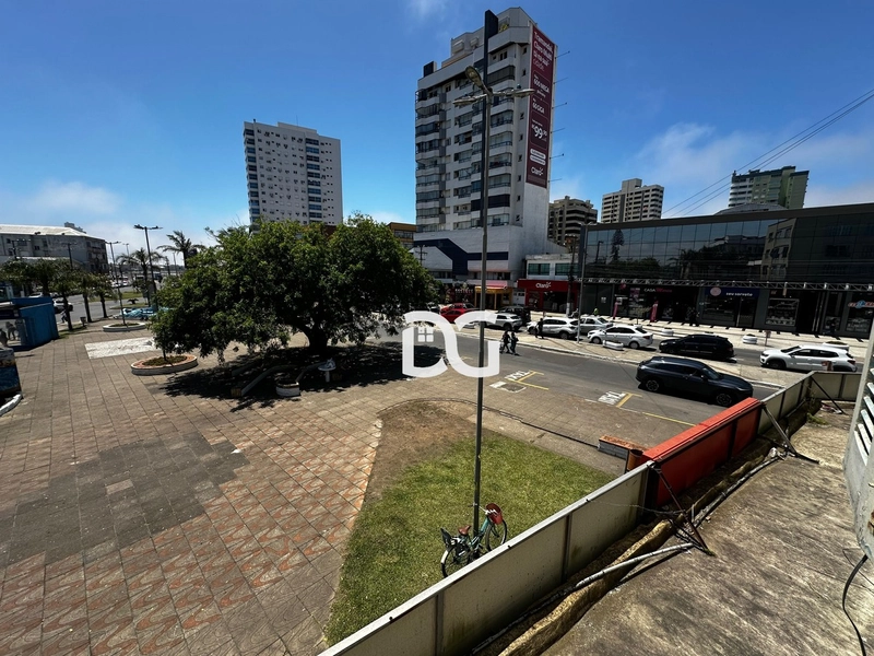 Apartamento localizado em avenida principal, oferecendo praticidade: 18ª foto da galeria de imagens do imóvel