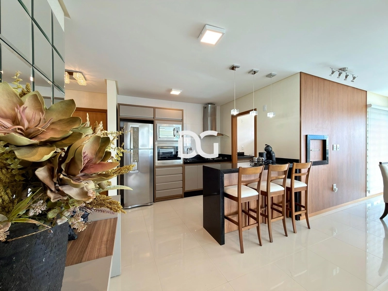 Belíssimo 3 dormitórios com vista para o rio e mar: 12ª foto da galeria de imagens do imóvel