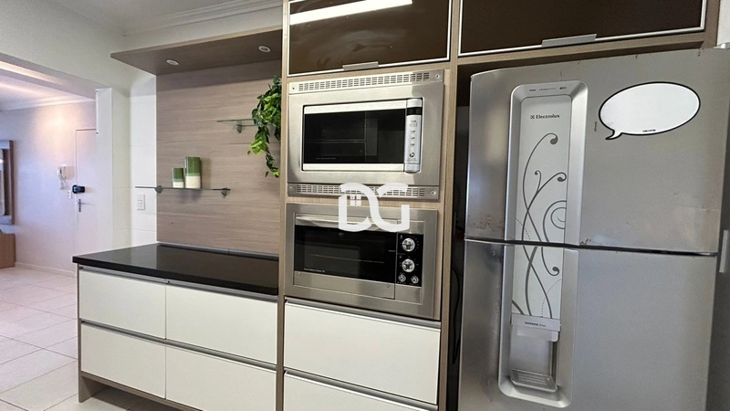 Cobertura duplex mobiliada e decorada com vista para o mar: 14ª foto da galeria de imagens do imóvel