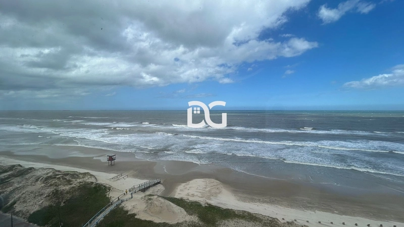 Cobertura duplex mobiliada e decorada com vista para o mar: 7ª foto da galeria de imagens do imóvel