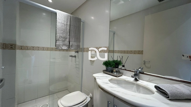 Cobertura duplex mobiliada e decorada com vista para o mar: 28ª foto da galeria de imagens do imóvel