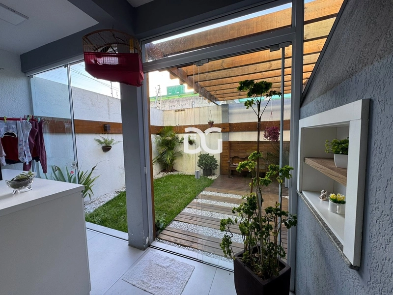 Casa ampla e moderna composta por 2 dormitórios, 1 suíte e closet: 9ª foto da galeria de imagens do imóvel