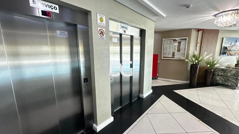 Apartamento de 1 suite e sacada com churrasqueira: 3ª foto da galeria de imagens do imóvel