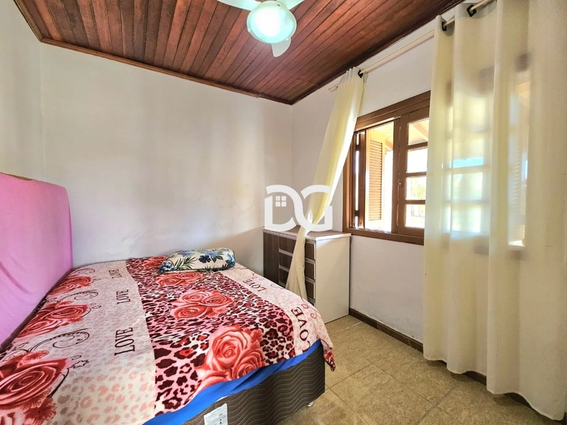 Casa composta de 3 dormitórios: 12ª foto da galeria de imagens do imóvel