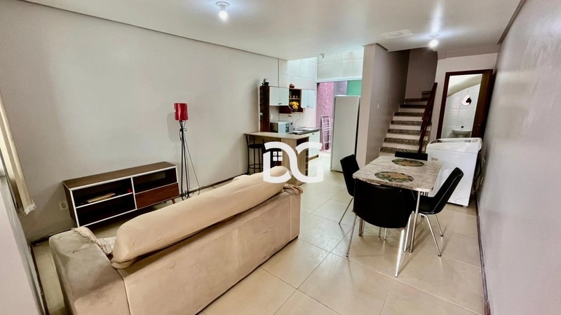 Duplex moderno e bem distribuído, composto por 2 suítes amplas: 3ª foto da galeria de imagens do imóvel