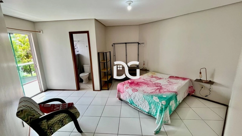 Duplex moderno e bem distribuído, composto por 2 suítes amplas: 9ª foto da galeria de imagens do imóvel