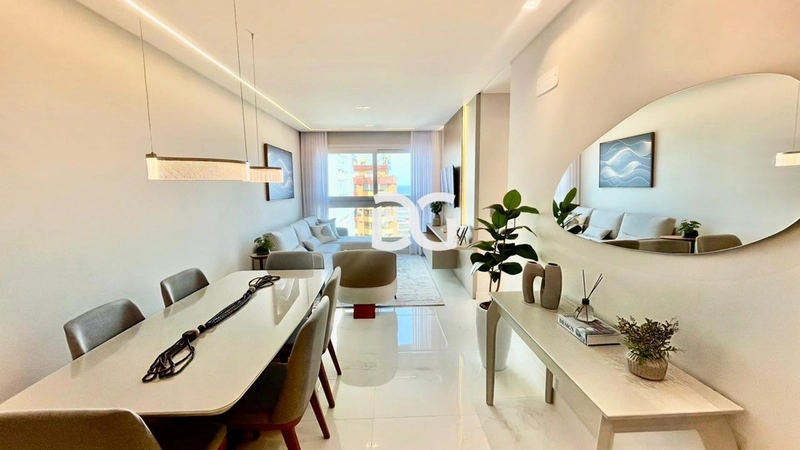 Ideal para quem busca viver com estilo e praticidade no litoral: 4ª foto da galeria de imagens do imóvel