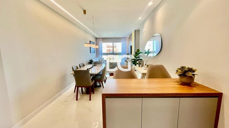 Ideal para quem busca viver com estilo e praticidade no litoral: 3ª foto da galeria de imagens do imóvel