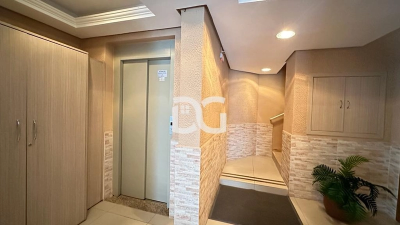 Apartamento mobiliado de 2 dormitórios: 3ª foto da galeria de imagens do imóvel