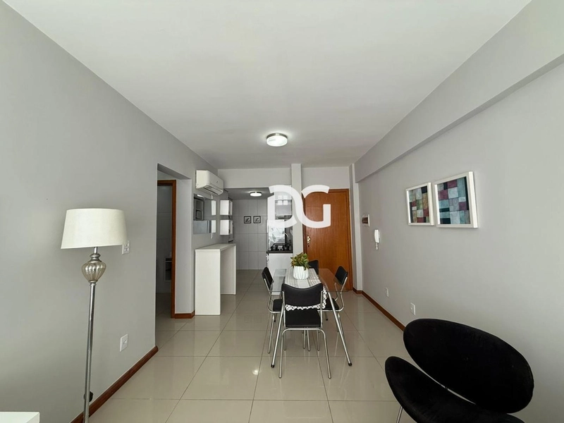 Apartamento mobiliado de 2 dormitórios: 5ª foto da galeria de imagens do imóvel