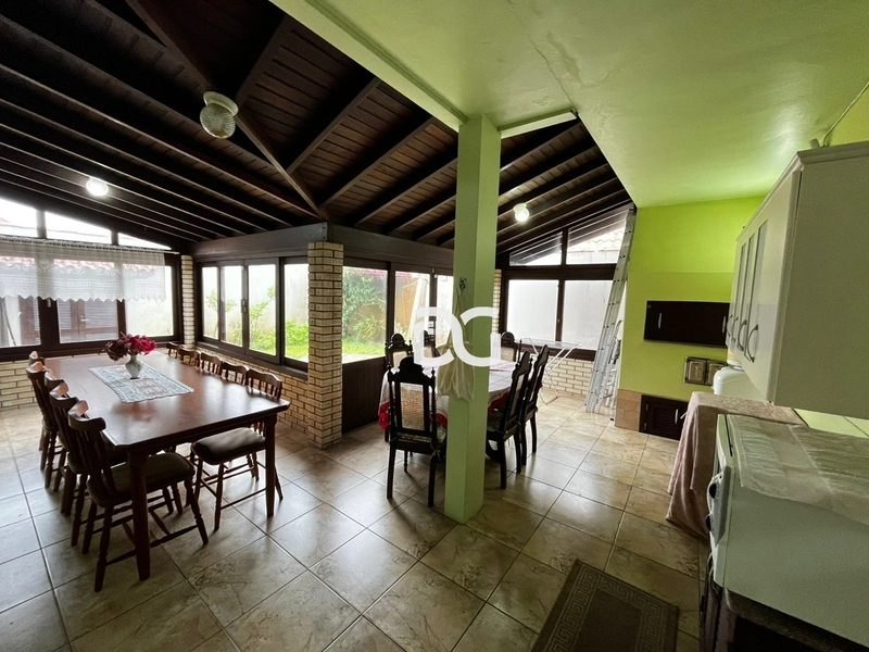 obrado amplo e muito bem localizado, próximo à plataforma: 10ª foto da galeria de imagens do imóvel