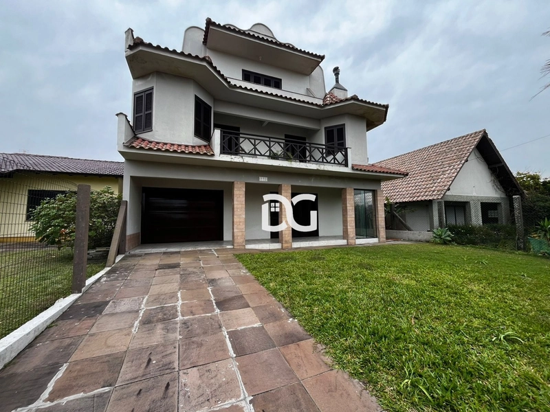 obrado amplo e muito bem localizado, próximo à plataforma: 2ª foto da galeria de imagens do imóvel