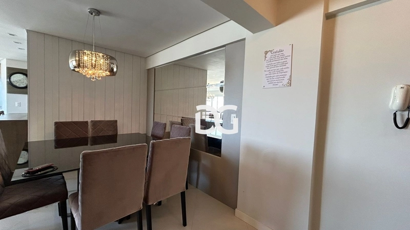 Este incrível apartamento mobiliado de 3 dormitórios sendo 1 suíte: 14ª foto da galeria de imagens do imóvel