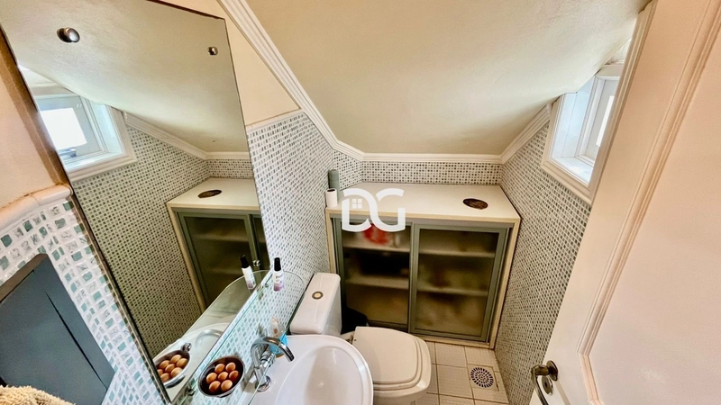 Sobrado amplo e confortável perfeito para quem busca conforto: 15ª foto da galeria de imagens do imóvel