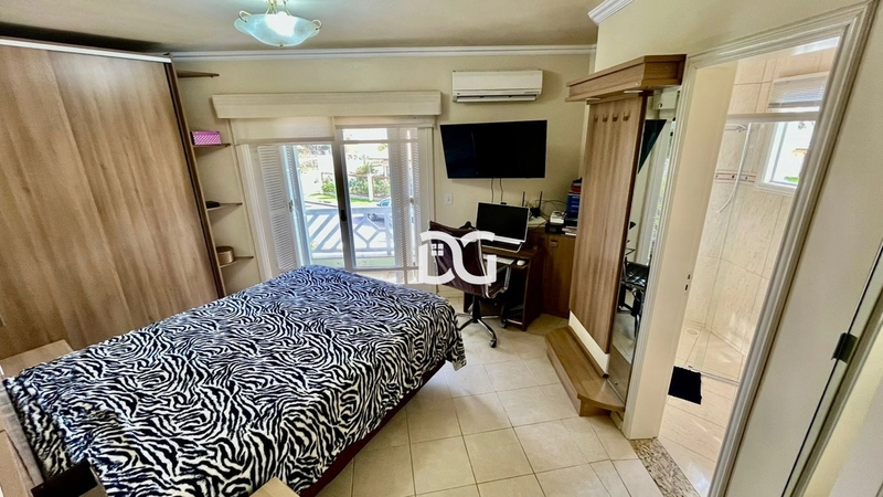 Sobrado amplo e confortável perfeito para quem busca conforto: 11ª foto da galeria de imagens do imóvel