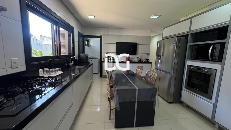 AMPLO SOBRADO JUNTO AO FORÚM DE TRAMANDAÍ: 14ª foto da galeria de imagens do imóvel