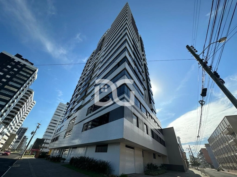 AMPLO APARTAMENTO A VENDA JUNTO AO MAR EM TRAMANDAÍ: 2ª foto da galeria de imagens do imóvel
