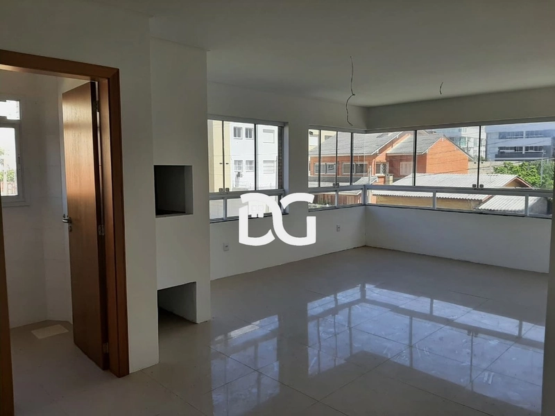 APARTAMENTO NUNCA HABITADO AO LADO DA AVENIDA DA IGREJA: 2ª foto da galeria de imagens do imóvel