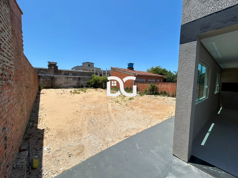 CASA A VENDA NO CENTRO DE IMBÉ: 4ª foto da galeria de imagens do imóvel