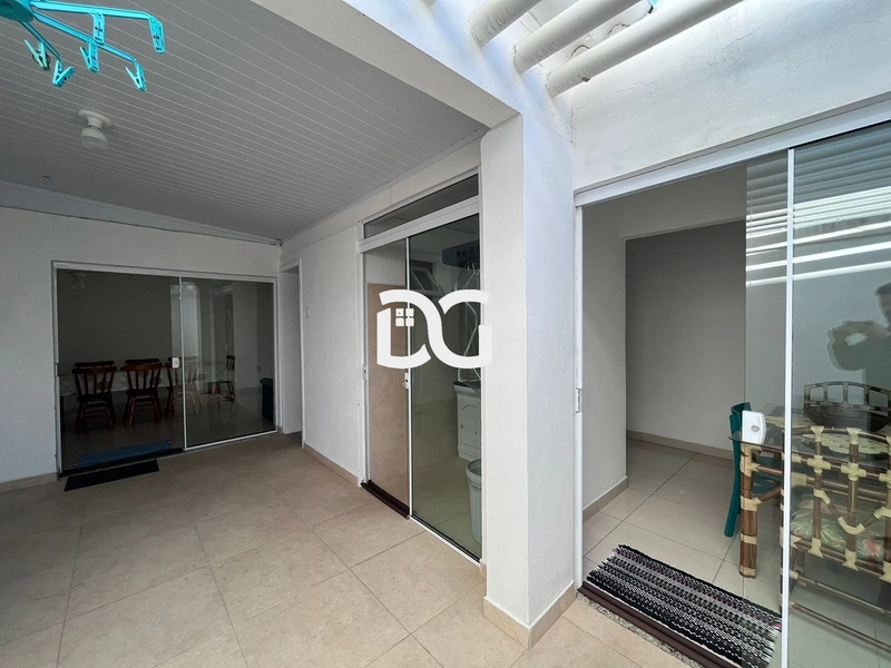 CASA PROXIMA DO MAR E DA AVENIDA A PLATAFORMA EM TRAMANDAÍ: 8ª foto da galeria de imagens do imóvel