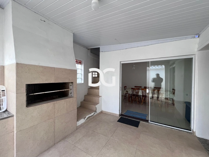 CASA PROXIMA DO MAR E DA AVENIDA A PLATAFORMA EM TRAMANDAÍ: 9ª foto da galeria de imagens do imóvel