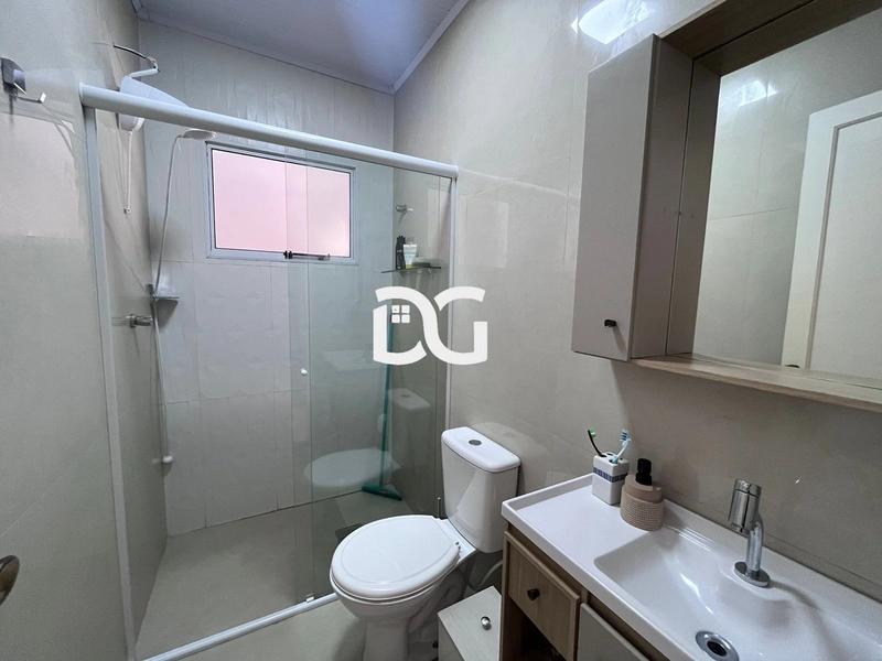 CASA PROXIMA DO MAR E DA AVENIDA A PLATAFORMA EM TRAMANDAÍ: 12ª foto da galeria de imagens do imóvel