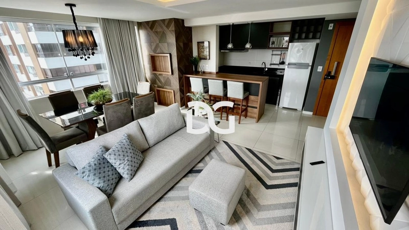 APARTAMENTO MOBILIADO E DECORADO JUNTO AO MAR EM TRAMANDAÍ: 2ª foto da galeria de imagens do imóvel