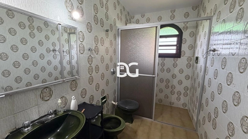 Sobrado amplo ideal para famílias grandes ou para quem busca espaço: 25ª foto da galeria de imagens do imóvel